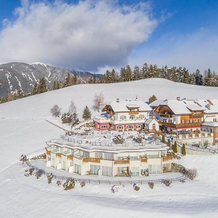 Hotel Amaten บรูนิโก ภายนอก รูปภาพ