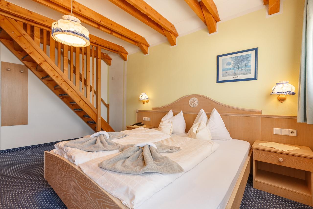 Hotel Amaten บรูนิโก ภายนอก รูปภาพ